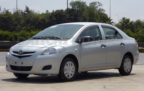 Toyota - Belta                            