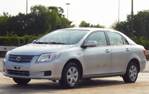 Toyota - Corolla Axio                     